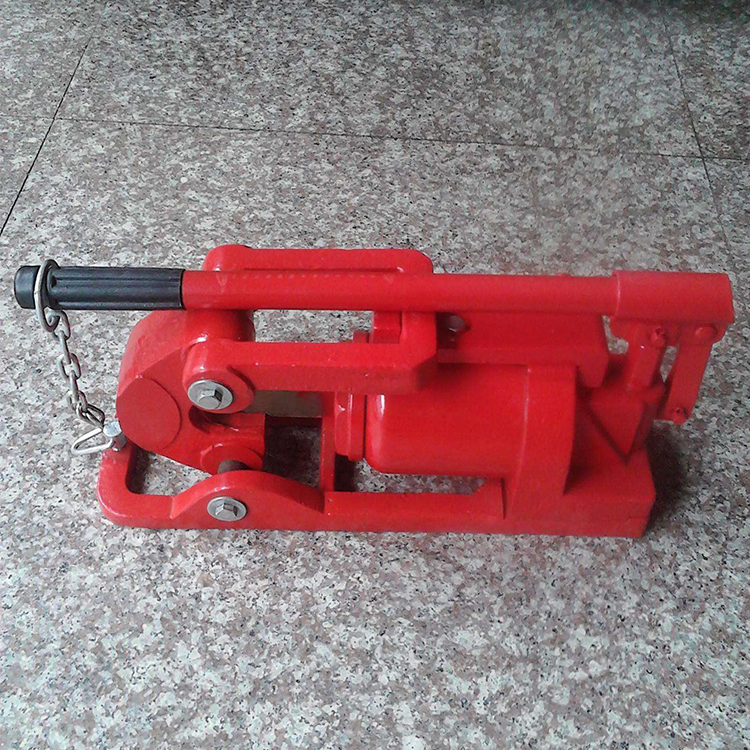 手扶式雙輪壓路機(jī)其他相關(guān)液壓設(shè)備6